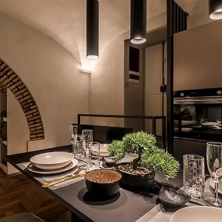 Colosseum Design Manzoni Metro Rome