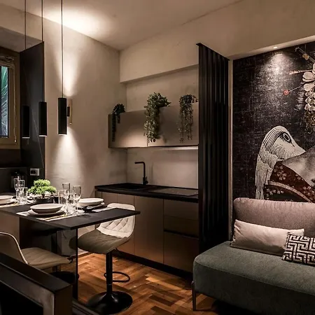 Daire Colosseum Design Manzoni Metro
